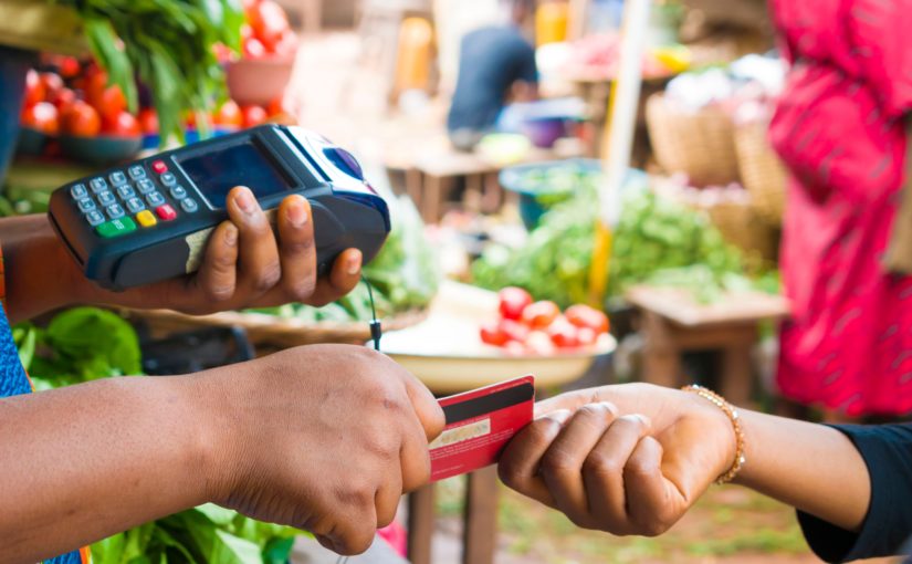 Confira como resgatar pontos do seu cartão de crédito