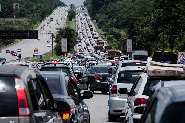 O jovem de hoje quer comprar carros? Entenda a questão!