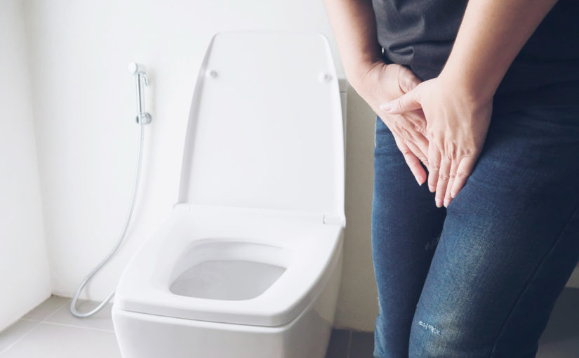 O que causa incontinência urinária?