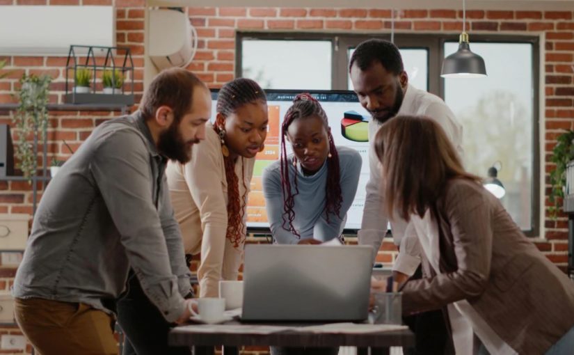 Reuniões de trabalho: como elas podem ser mais produtivas e sem discussões?