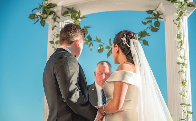 8 formas de ganhar dinheiro para realizar um casamento lindo e sem aperto!