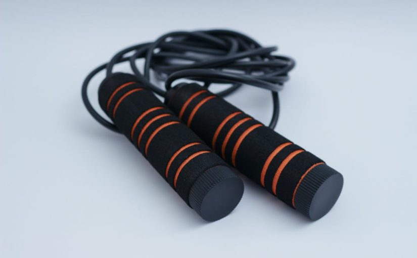 Equipamentos esportivos essenciais que vale a pena comprar em promoção